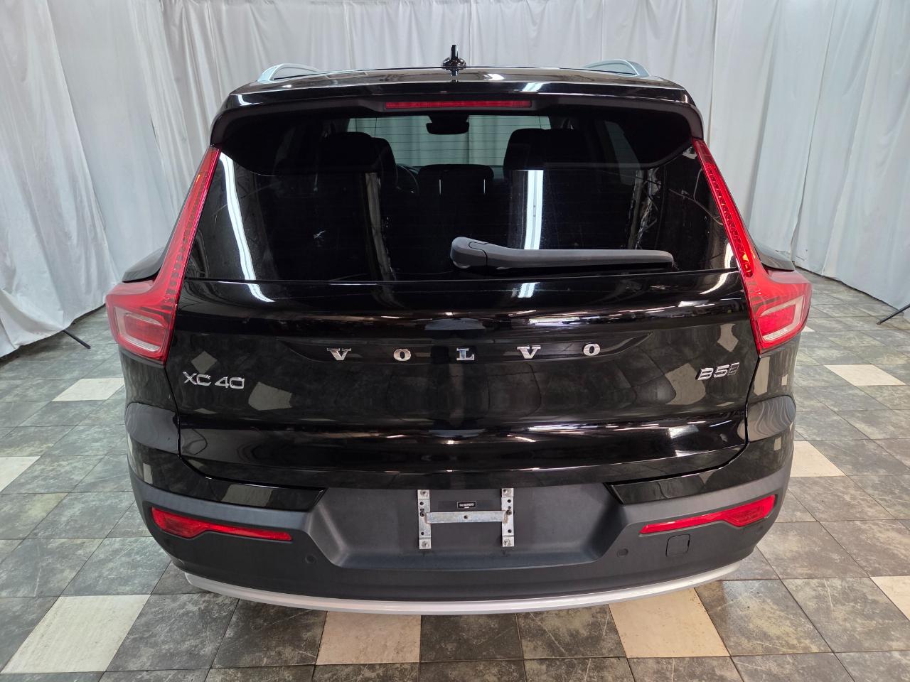 Volvo XC40 B5 Core AWD 2023
