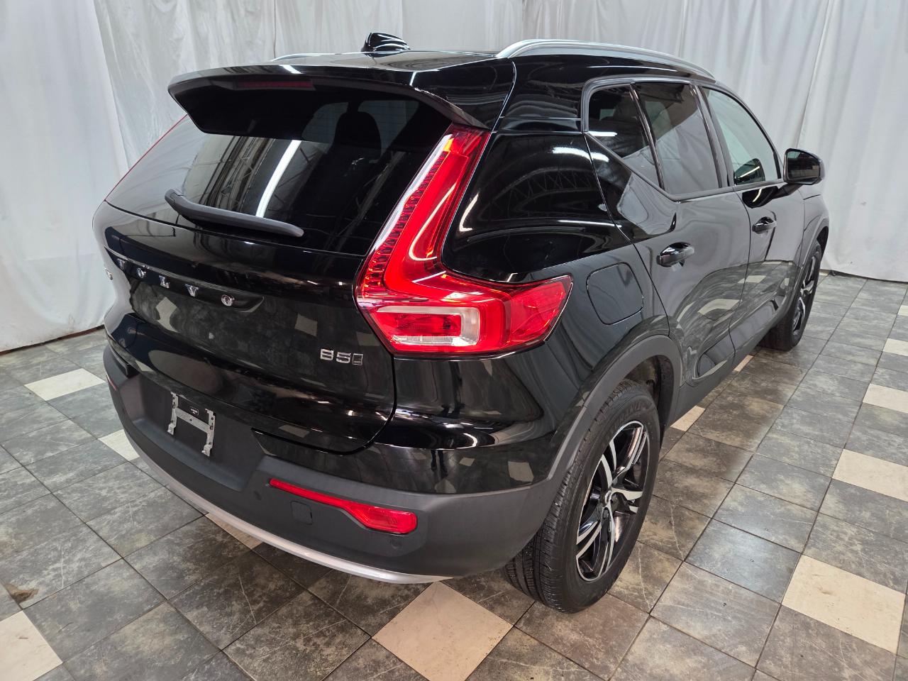 Volvo XC40 B5 Core AWD 2023