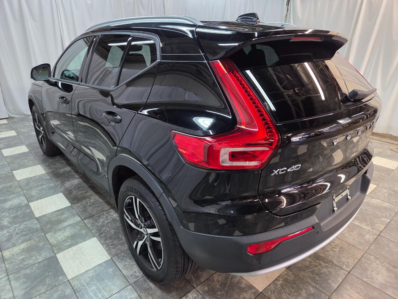 Volvo XC40 B5 Core AWD 2023