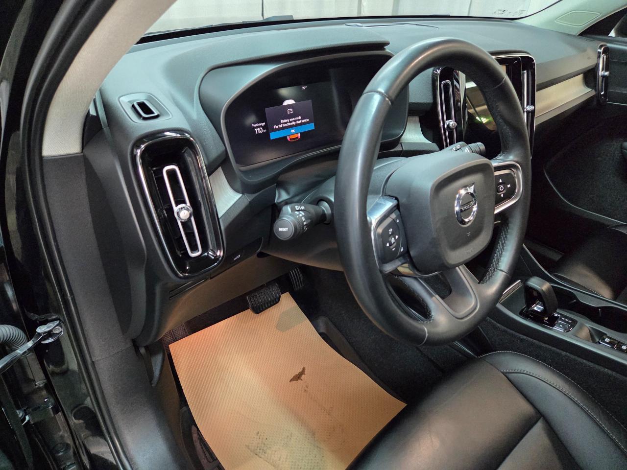 Volvo XC40 B5 Core AWD 2023
