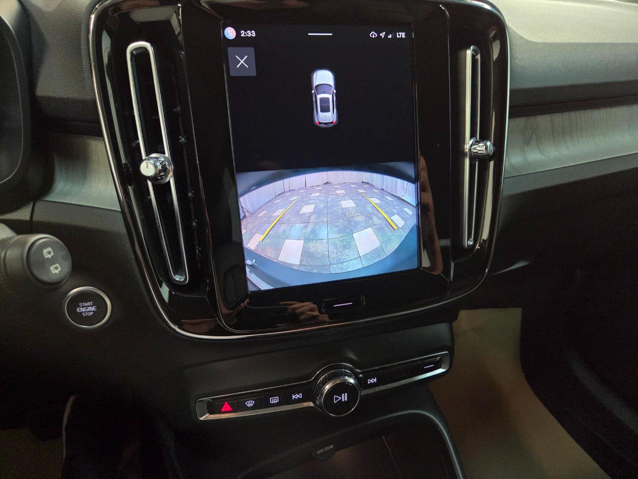 Volvo XC40 B5 Core AWD 2023