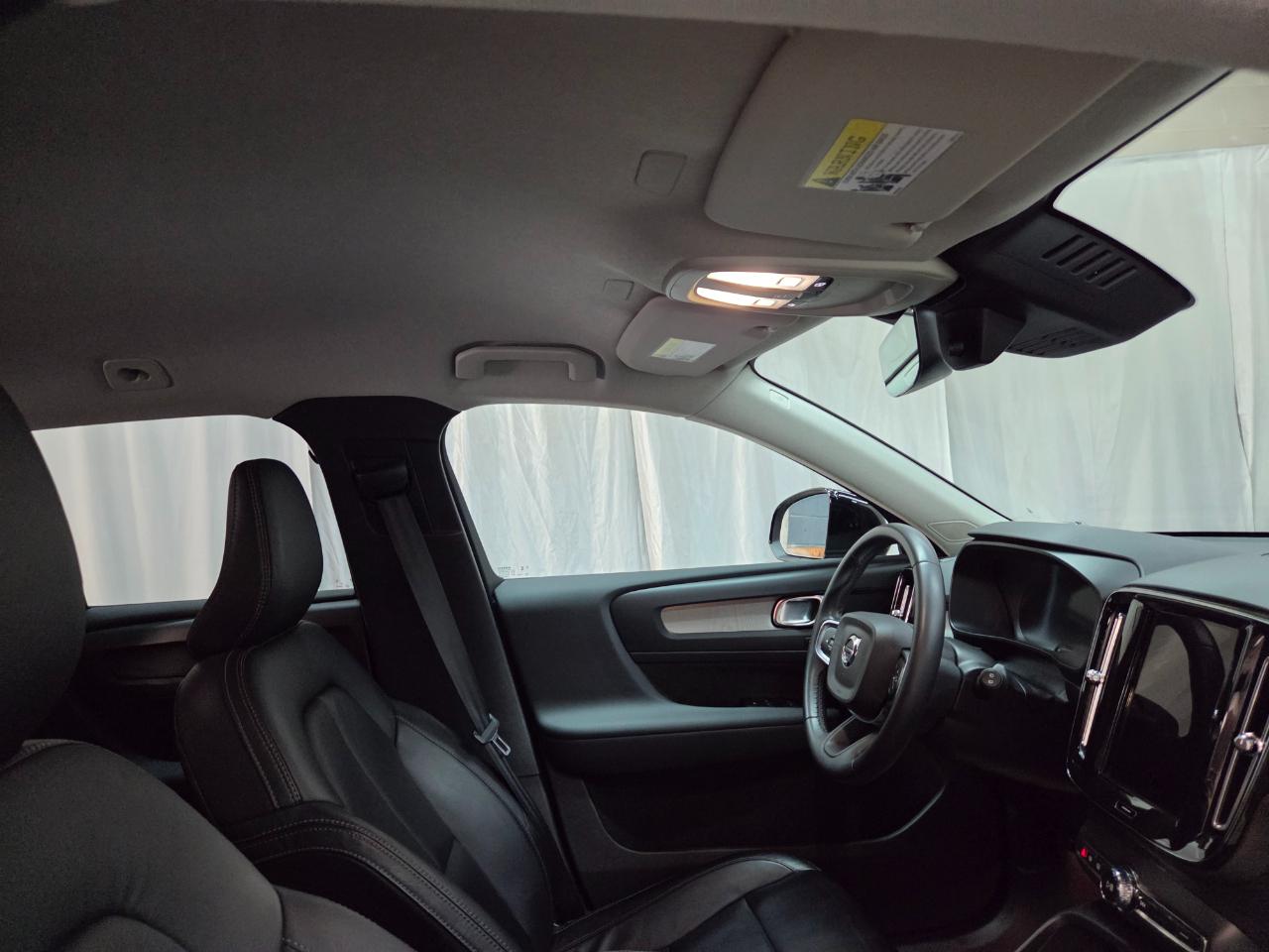 Volvo XC40 B5 Core AWD 2023