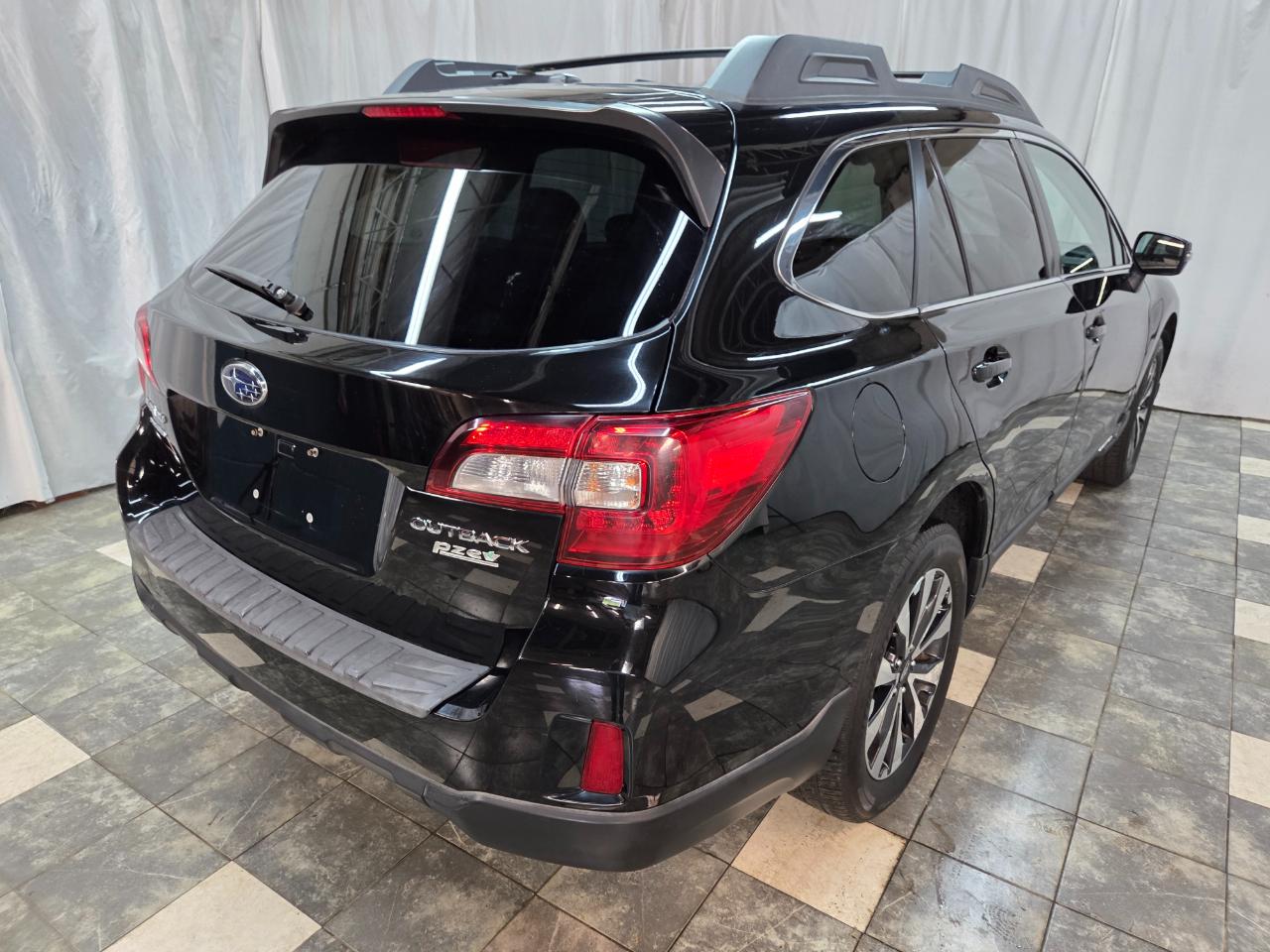 Subaru Outback 2.5i Limited 2015