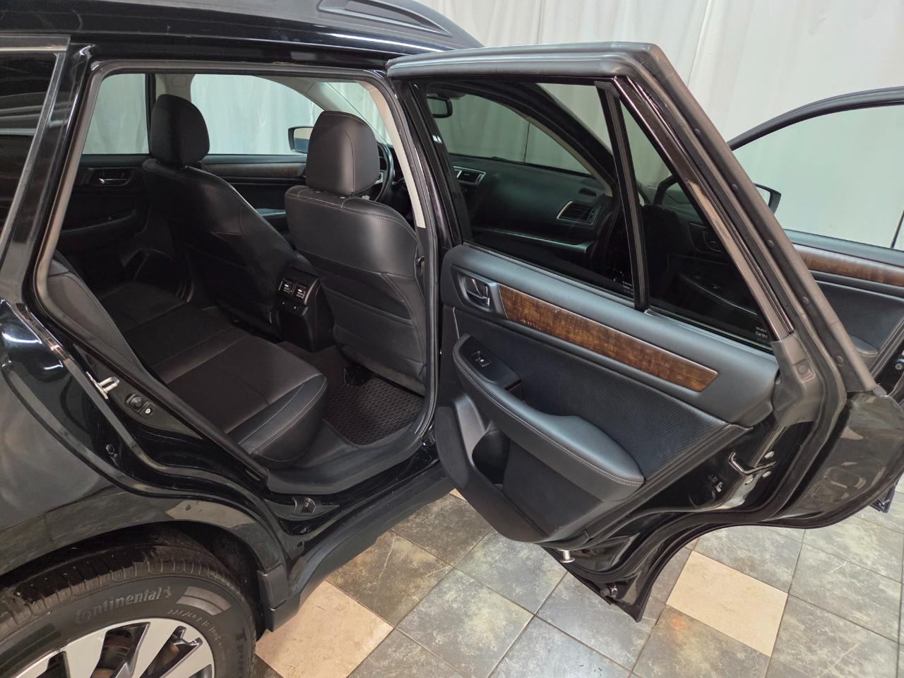 Subaru Outback 2.5i Limited 2015