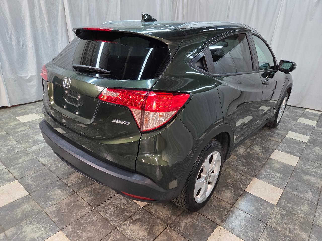 Honda HR-V EX-L w/Navigation 4WD CVT 2016