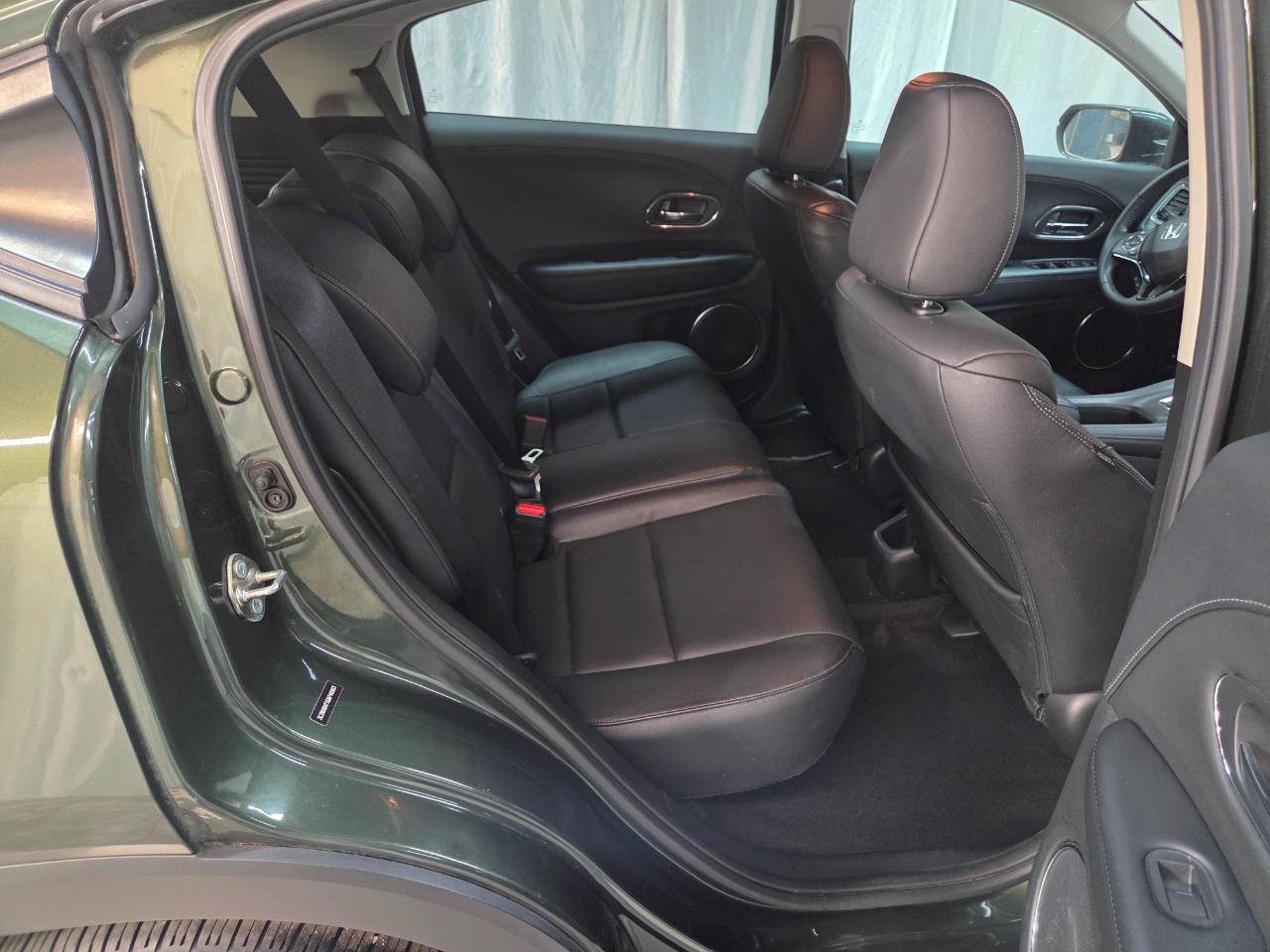 Honda HR-V EX-L w/Navigation 4WD CVT 2016