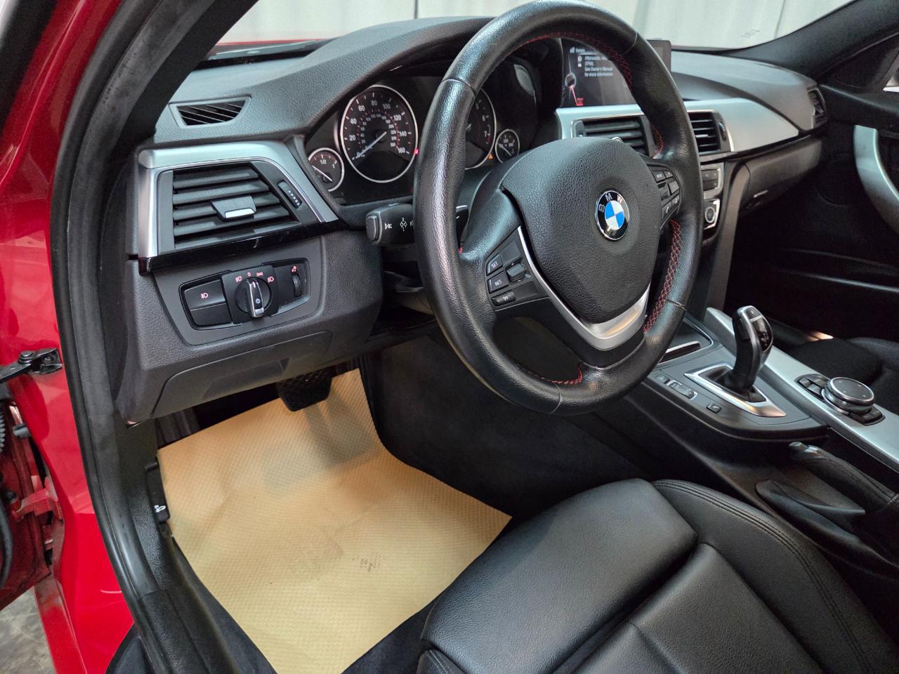 BMW 3-Series 328i xDrive Sedan 2016
