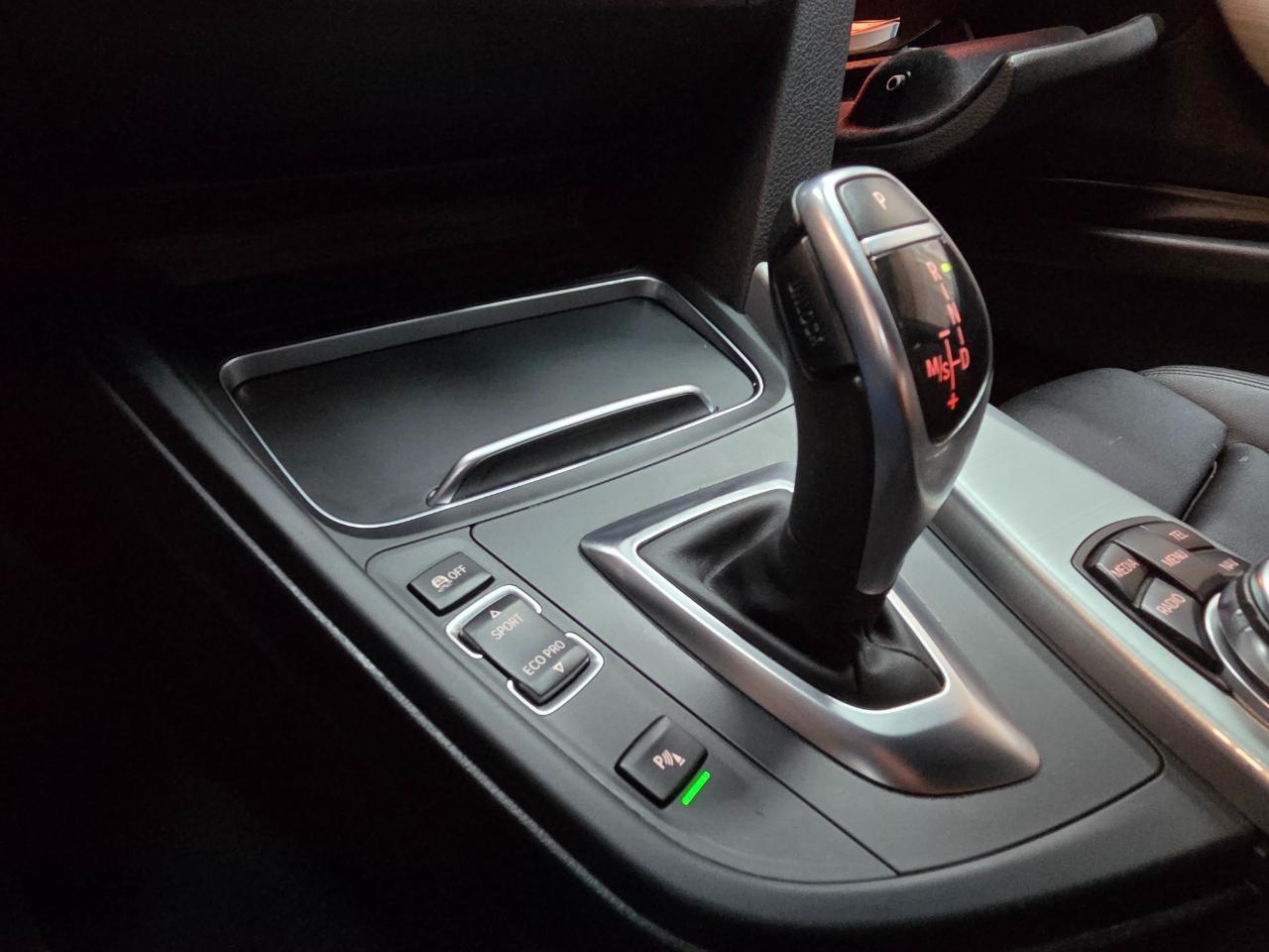 BMW 3-Series 328i xDrive Sedan 2016