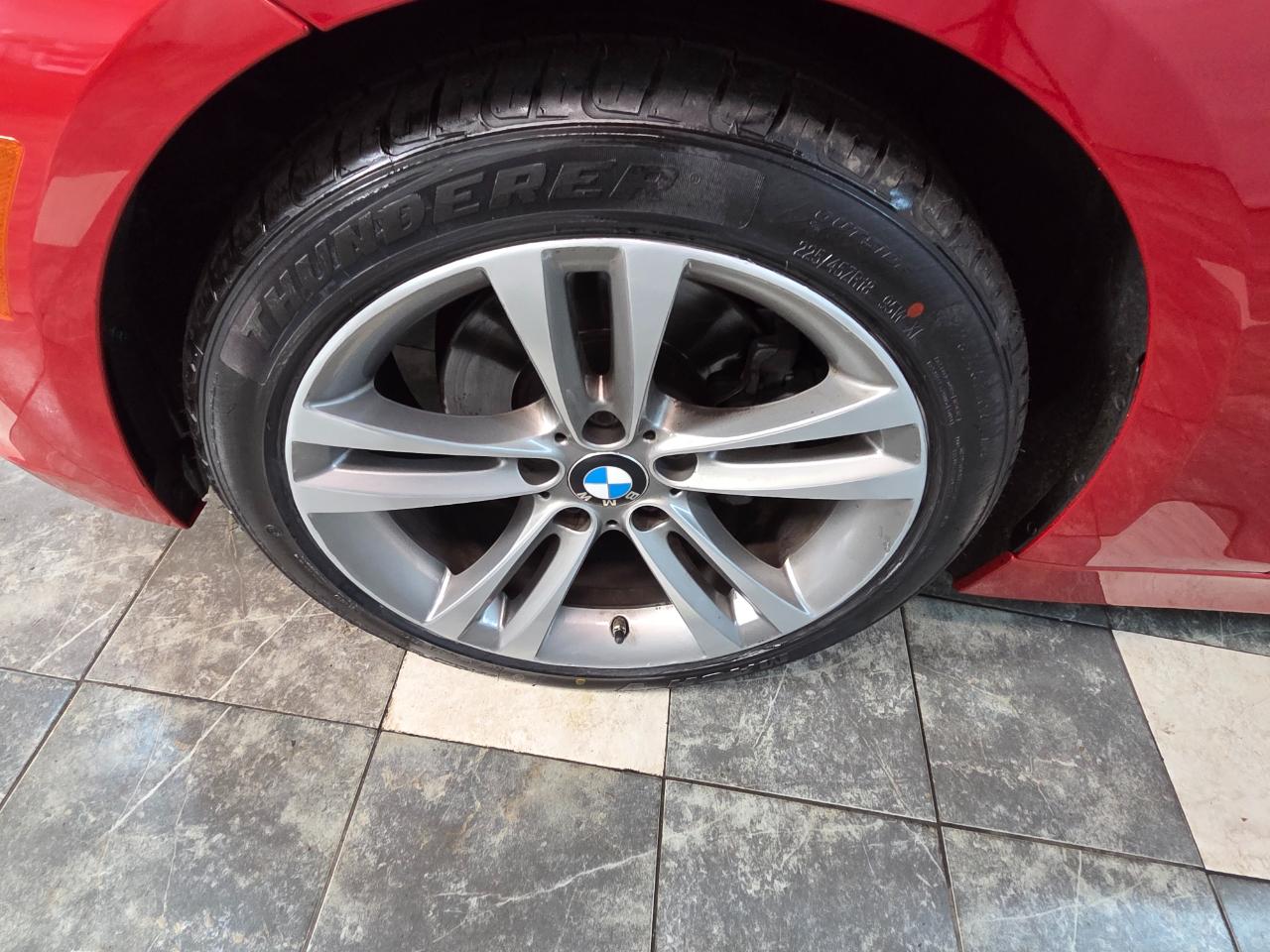 BMW 3-Series 328i xDrive Sedan 2016