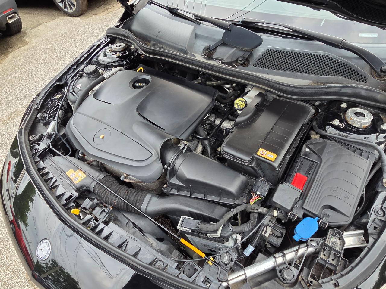 Mercedes-Benz CLA-Class CLA250 4MATIC 2015