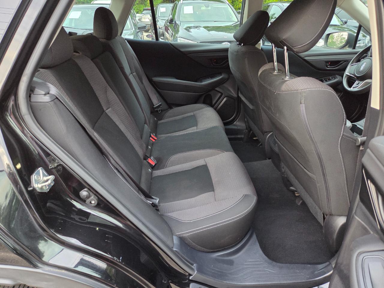 Subaru Outback Base 2020
