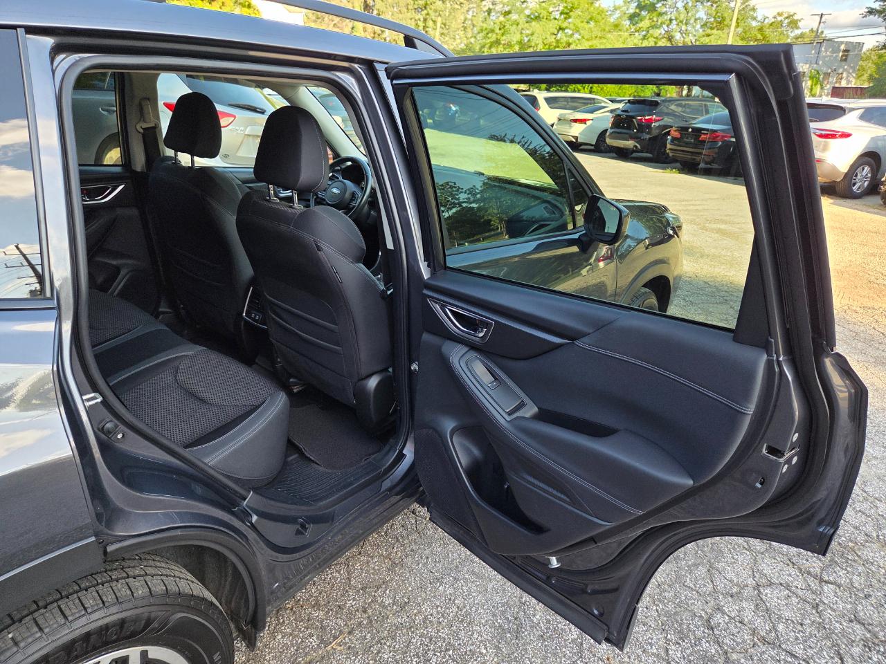 Subaru Forester Premium AWD 2021