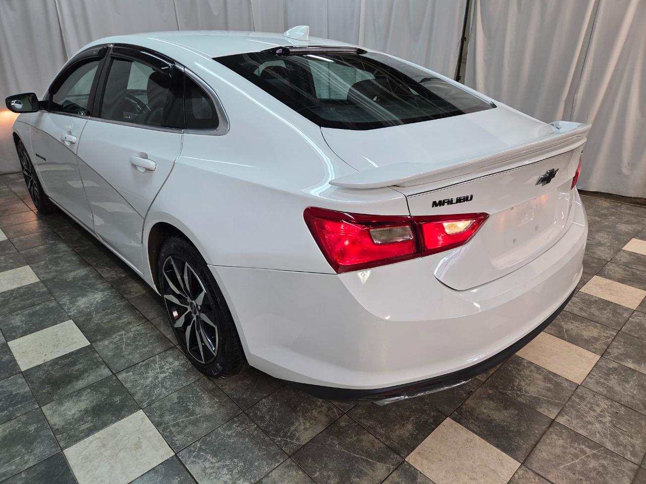 Chevrolet Malibu RS 2021