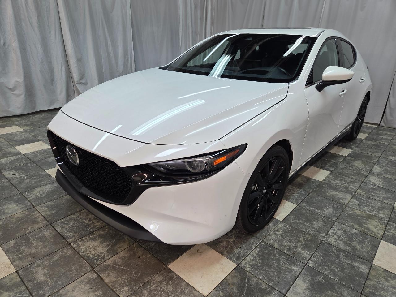 Mazda MAZDA3 Premium Hatchback 2022