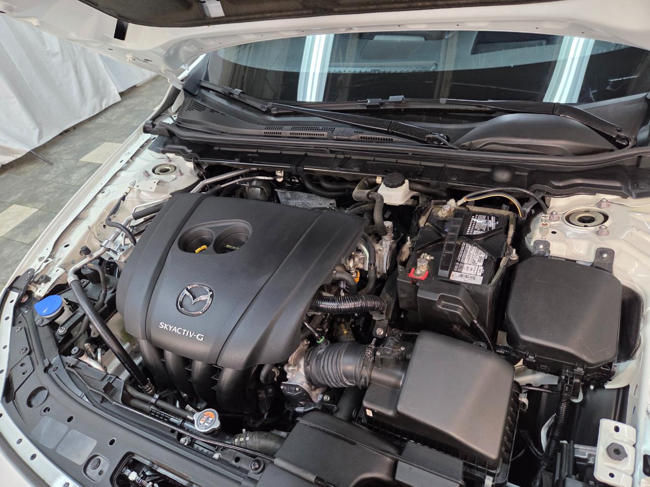 Mazda MAZDA3 Premium Hatchback 2022