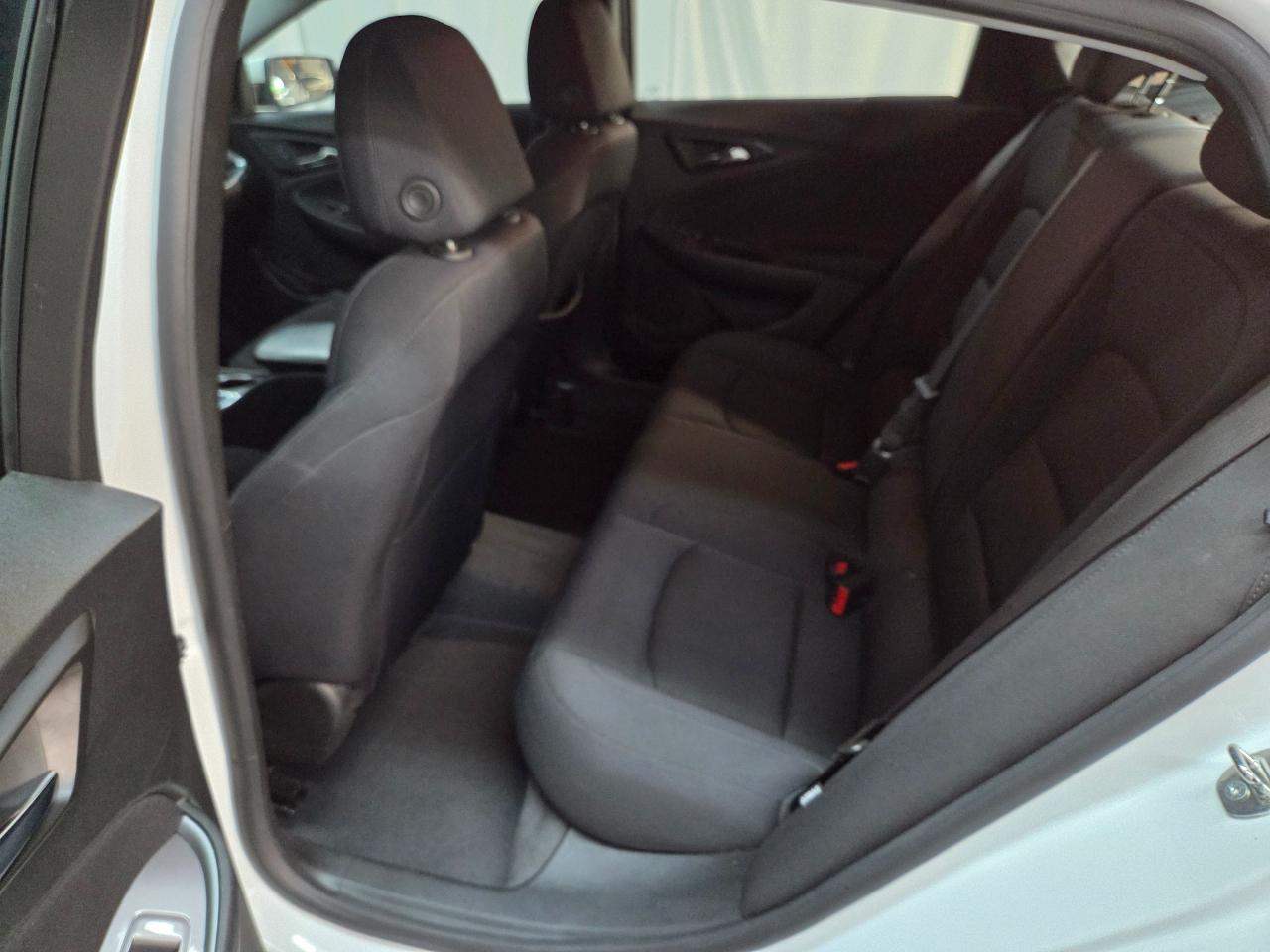 Chevrolet Malibu 4dr Sdn LS 2023