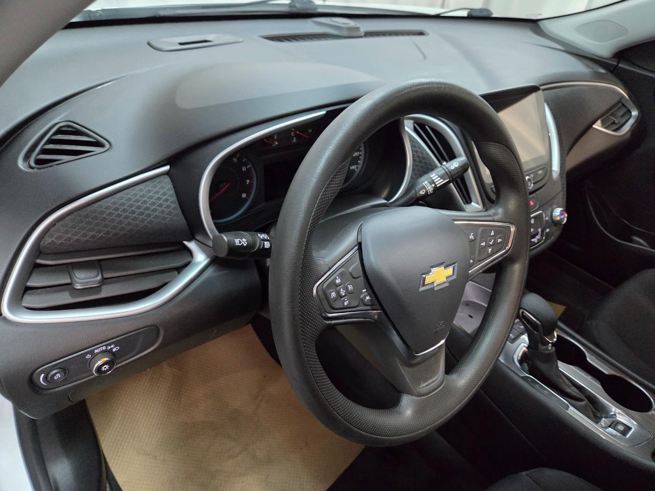 Chevrolet Malibu 4dr Sdn LS 2023