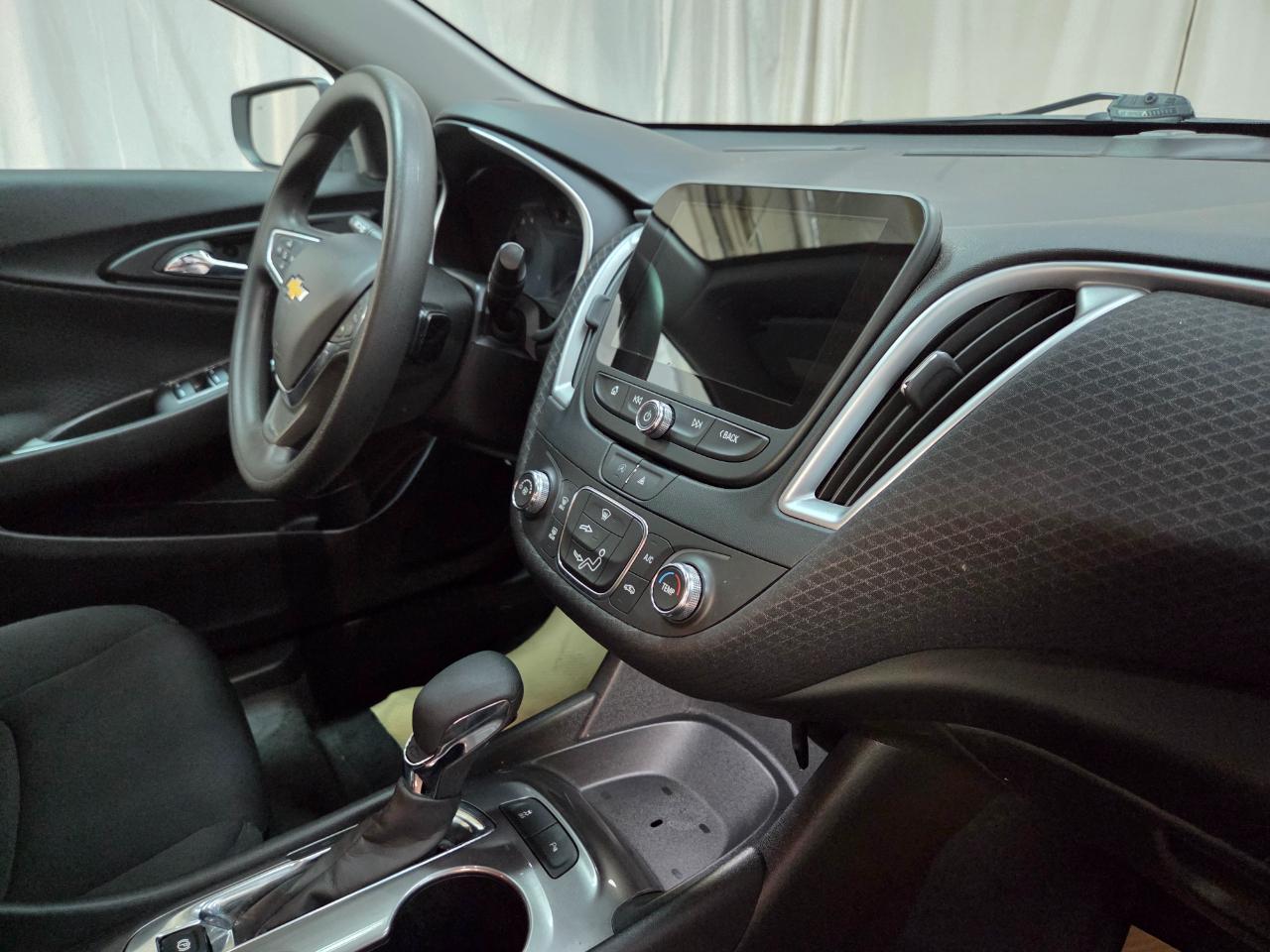 Chevrolet Malibu 4dr Sdn LS 2023
