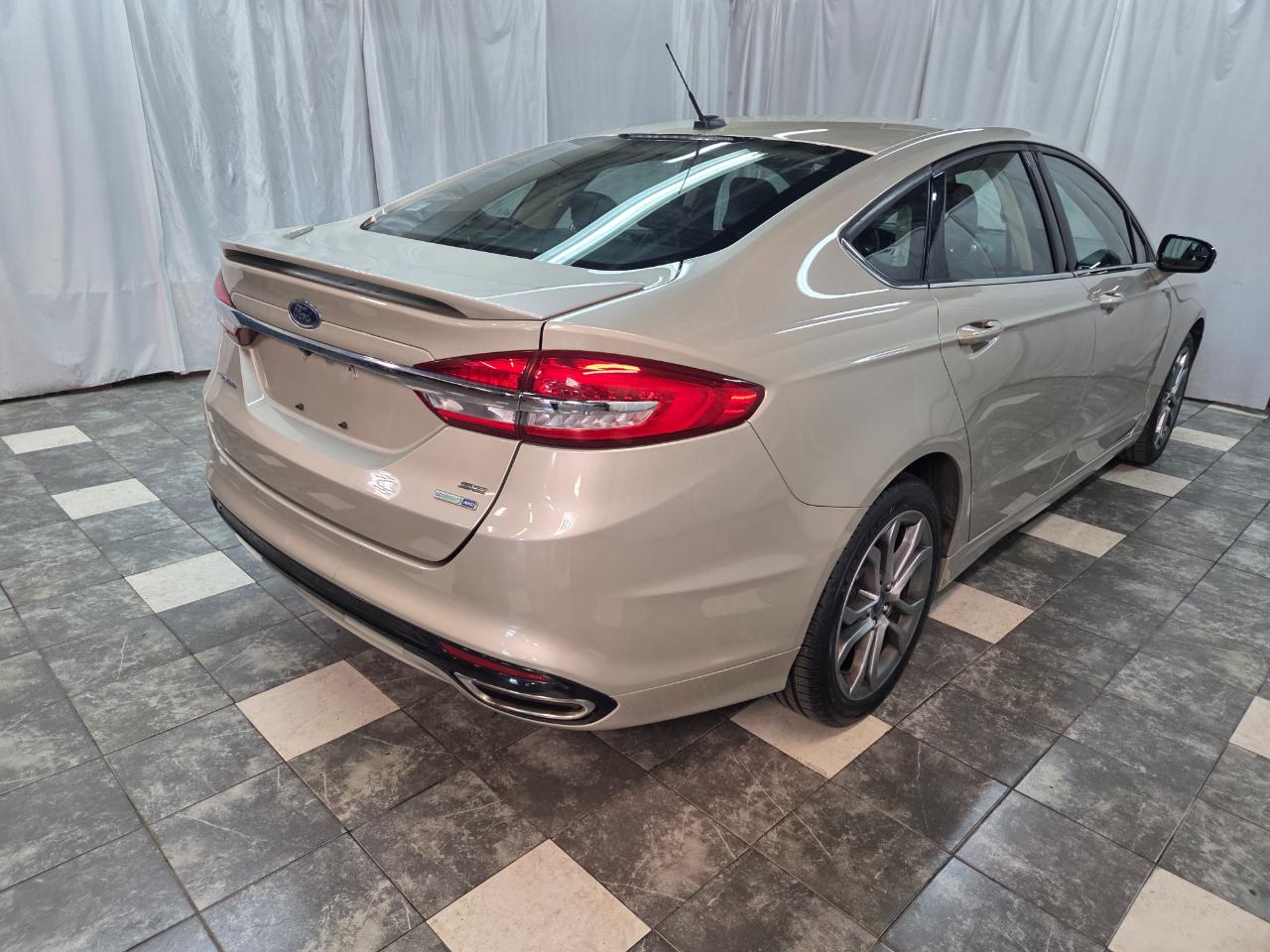 Ford Fusion SE AWD 2017