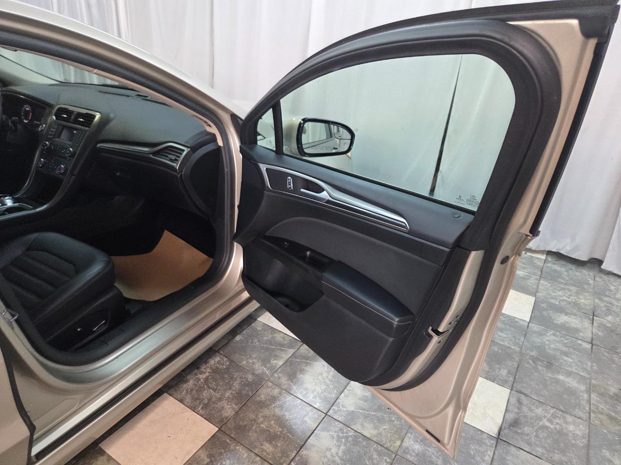 Ford Fusion SE AWD 2017