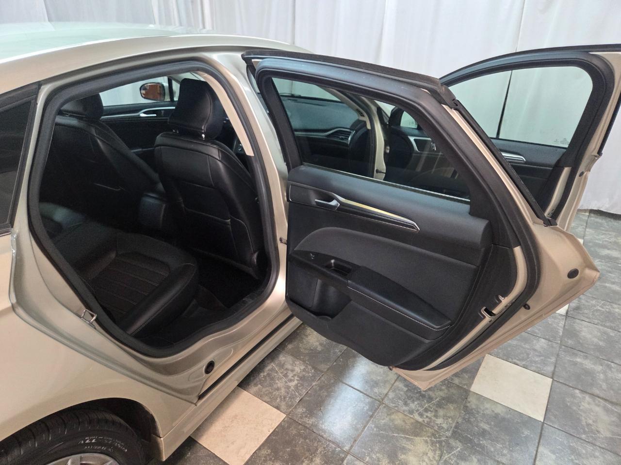 Ford Fusion SE AWD 2017
