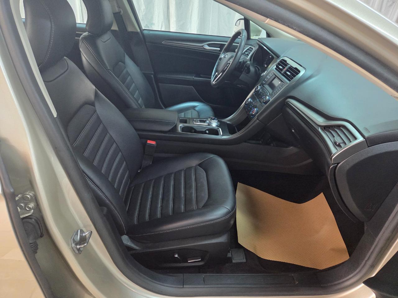 Ford Fusion SE AWD 2017