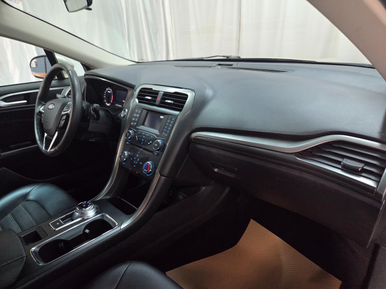 Ford Fusion SE AWD 2017