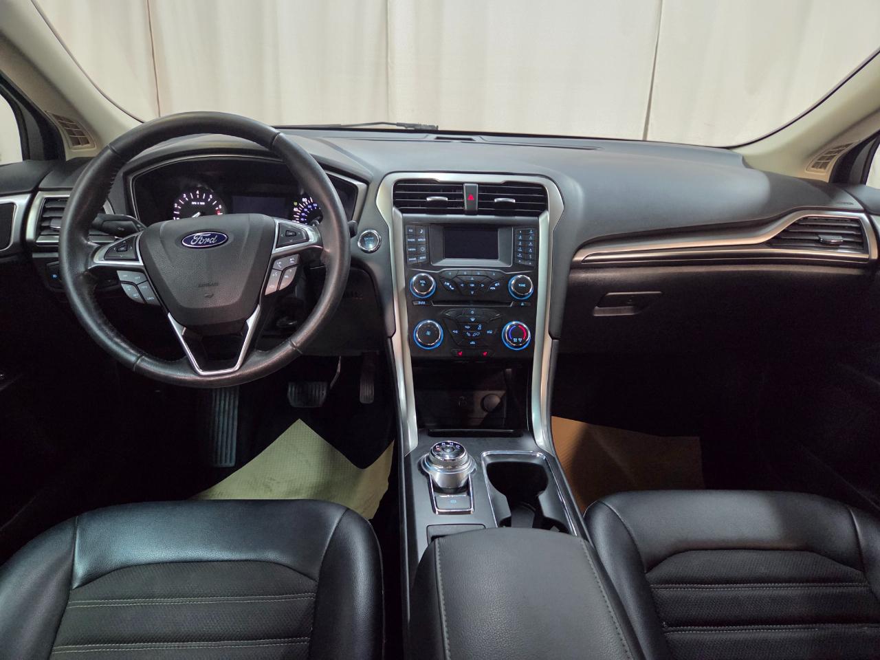 Ford Fusion SE AWD 2017