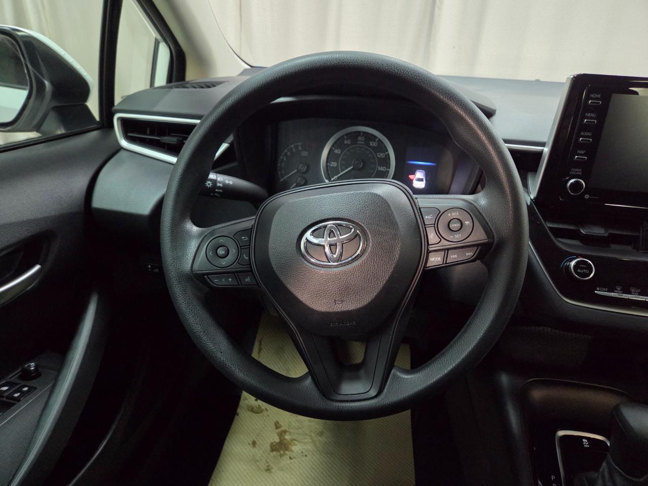 Toyota Corolla LE 2021