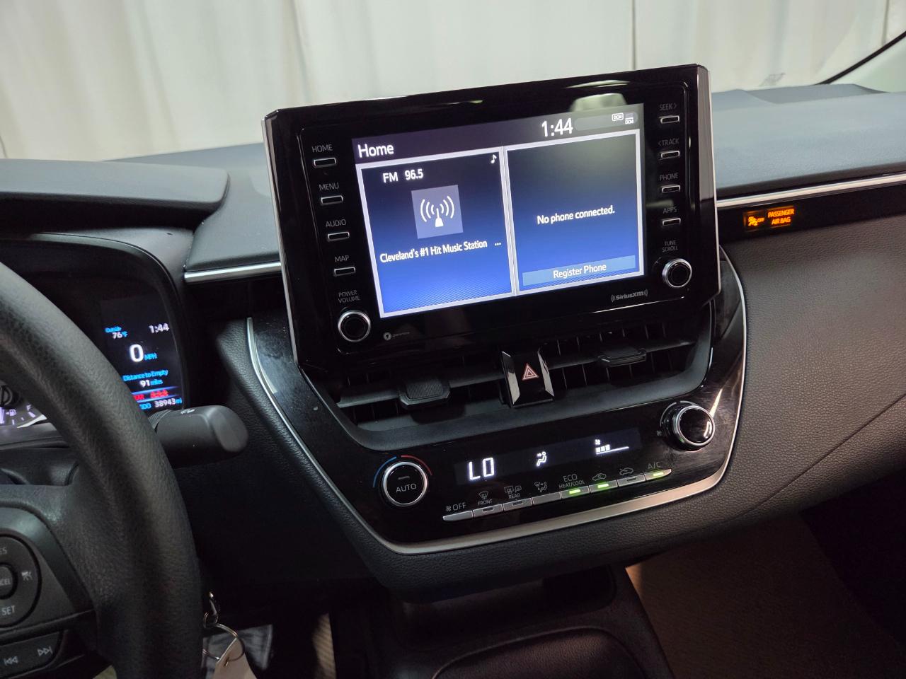 Toyota Corolla LE 2021