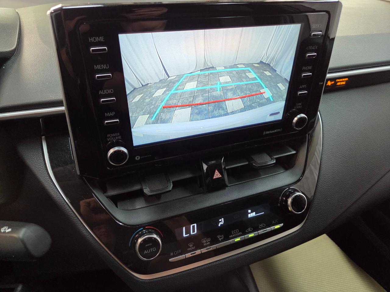 Toyota Corolla LE 2021