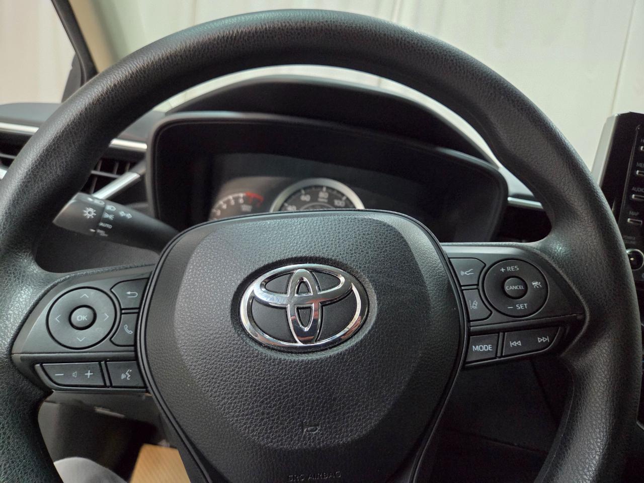 Toyota Corolla LE 2021
