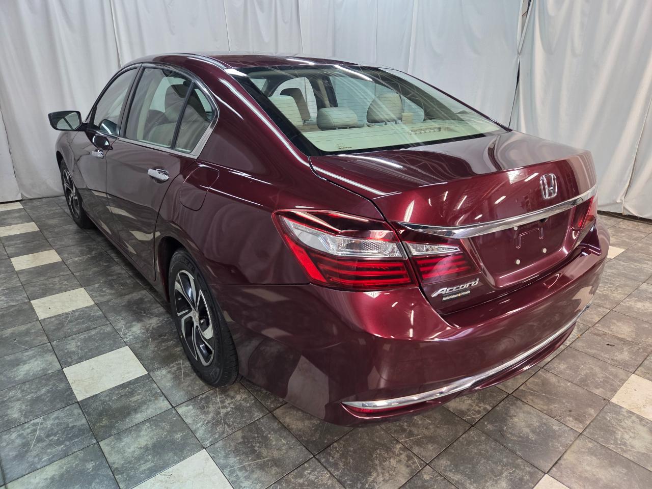 Honda Accord LX Sedan CVT 2016