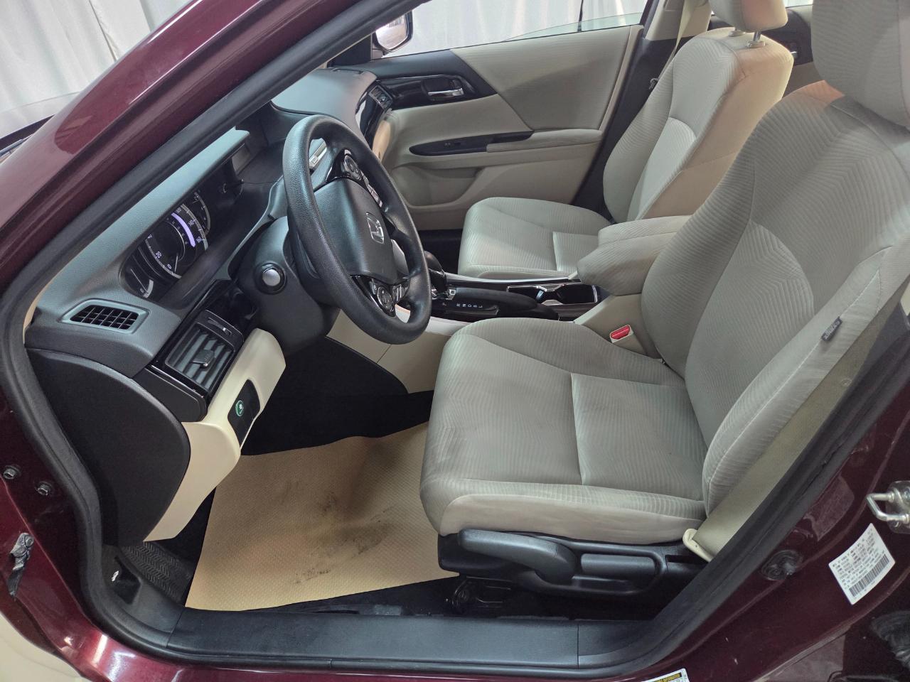 Honda Accord LX Sedan CVT 2016