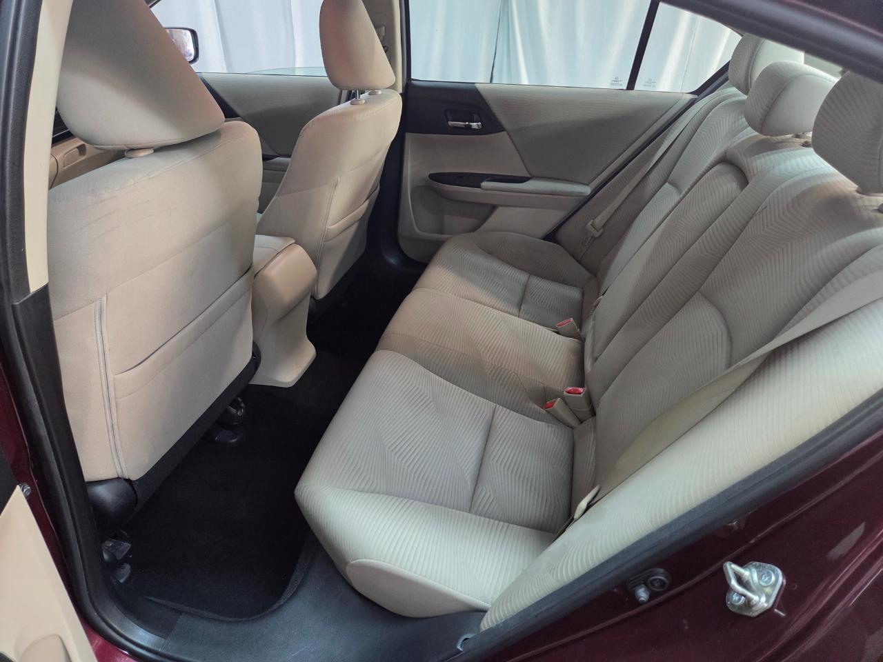 Honda Accord LX Sedan CVT 2016