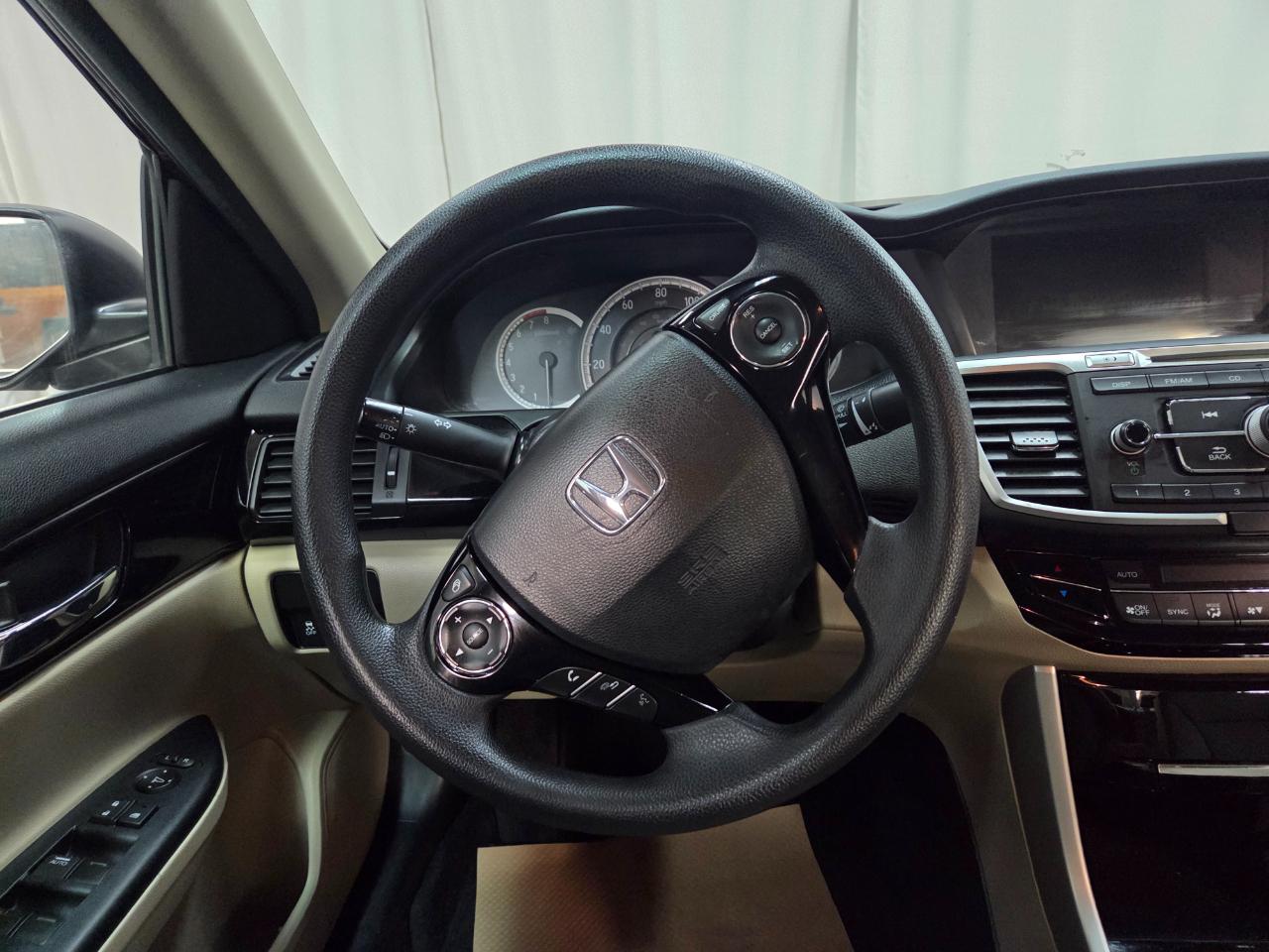 Honda Accord LX Sedan CVT 2016