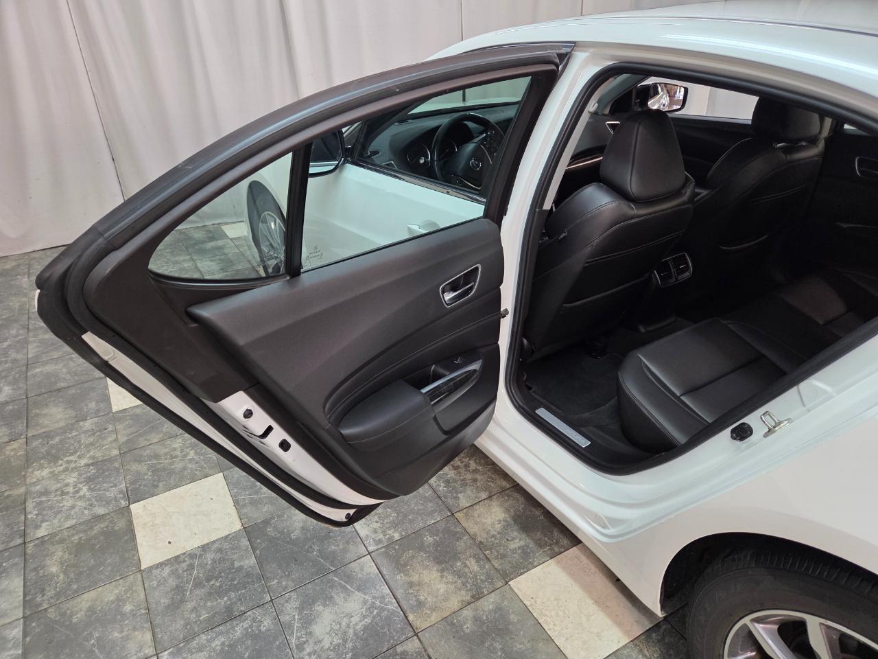 Acura TLX Base 2.4L 2019