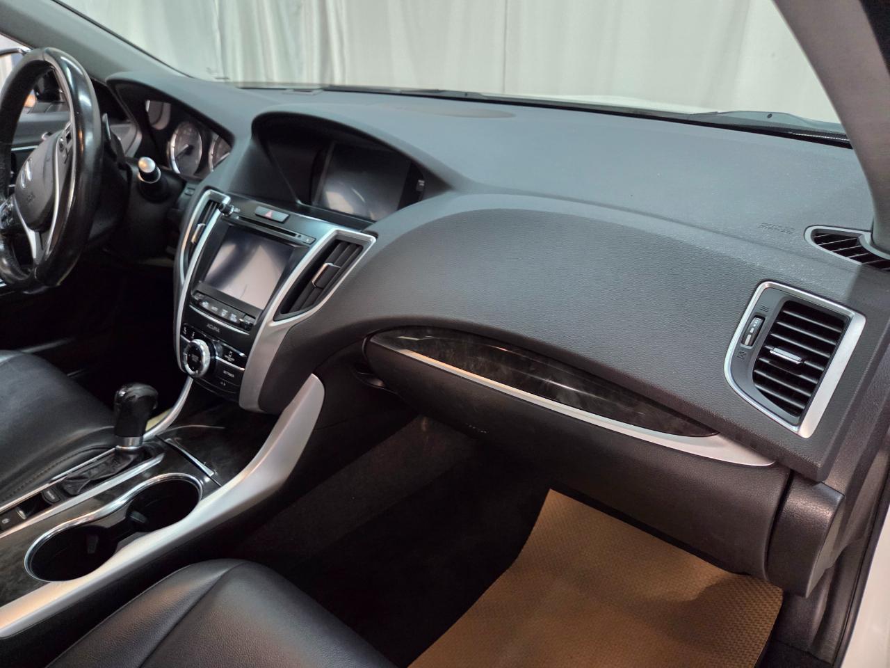 Acura TLX Base 2.4L 2019