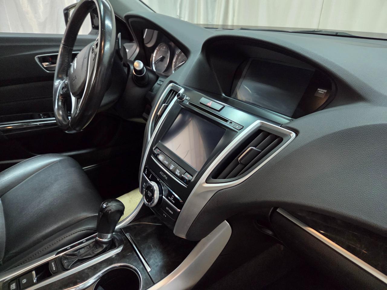 Acura TLX Base 2.4L 2019