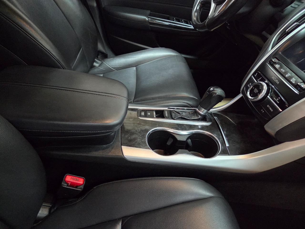 Acura TLX Base 2.4L 2019