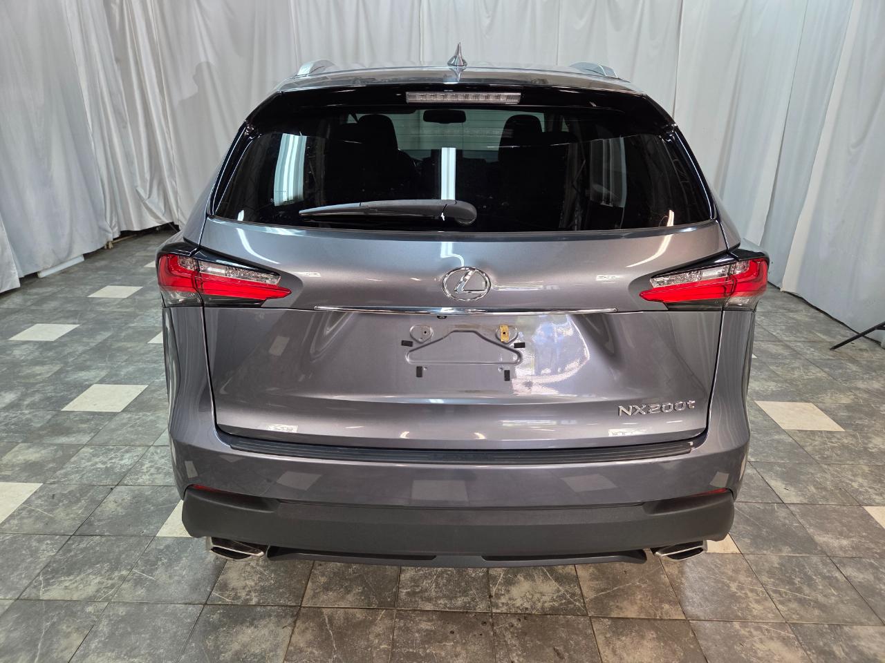 Lexus NX 200t AWD 2017
