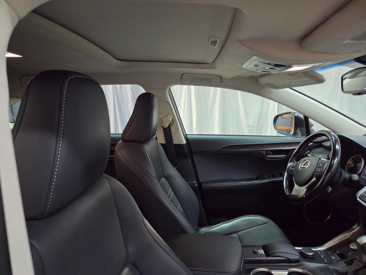 Lexus NX 200t AWD 2017