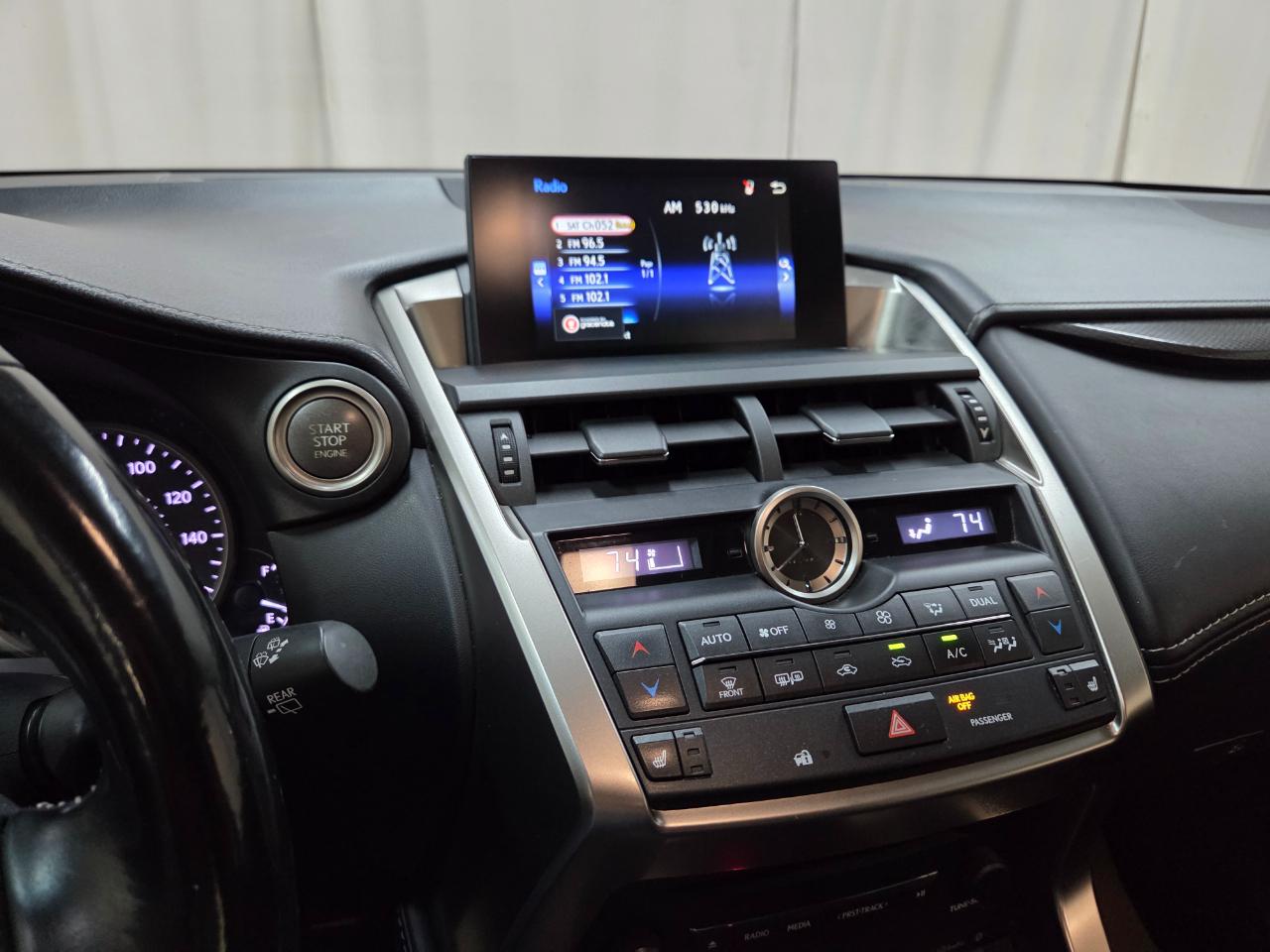 Lexus NX 200t AWD 2017