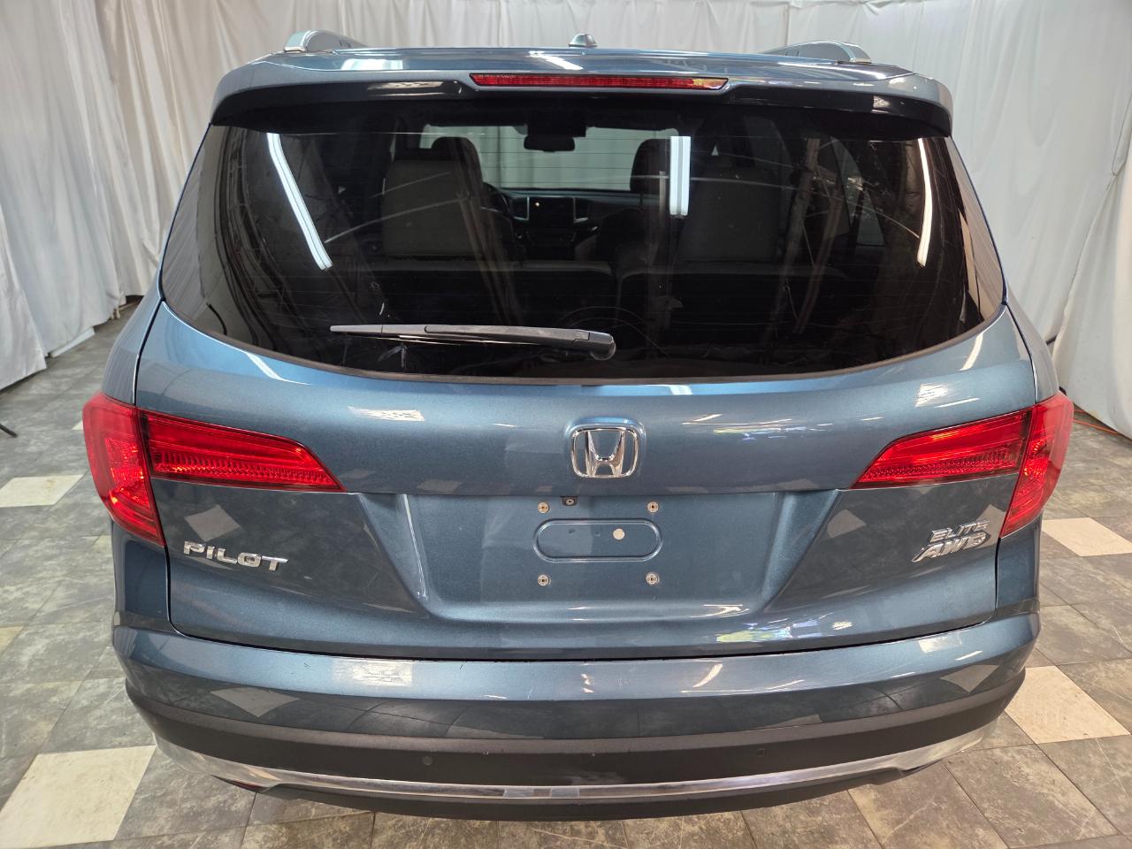 Honda Pilot Elite 4WD 2018