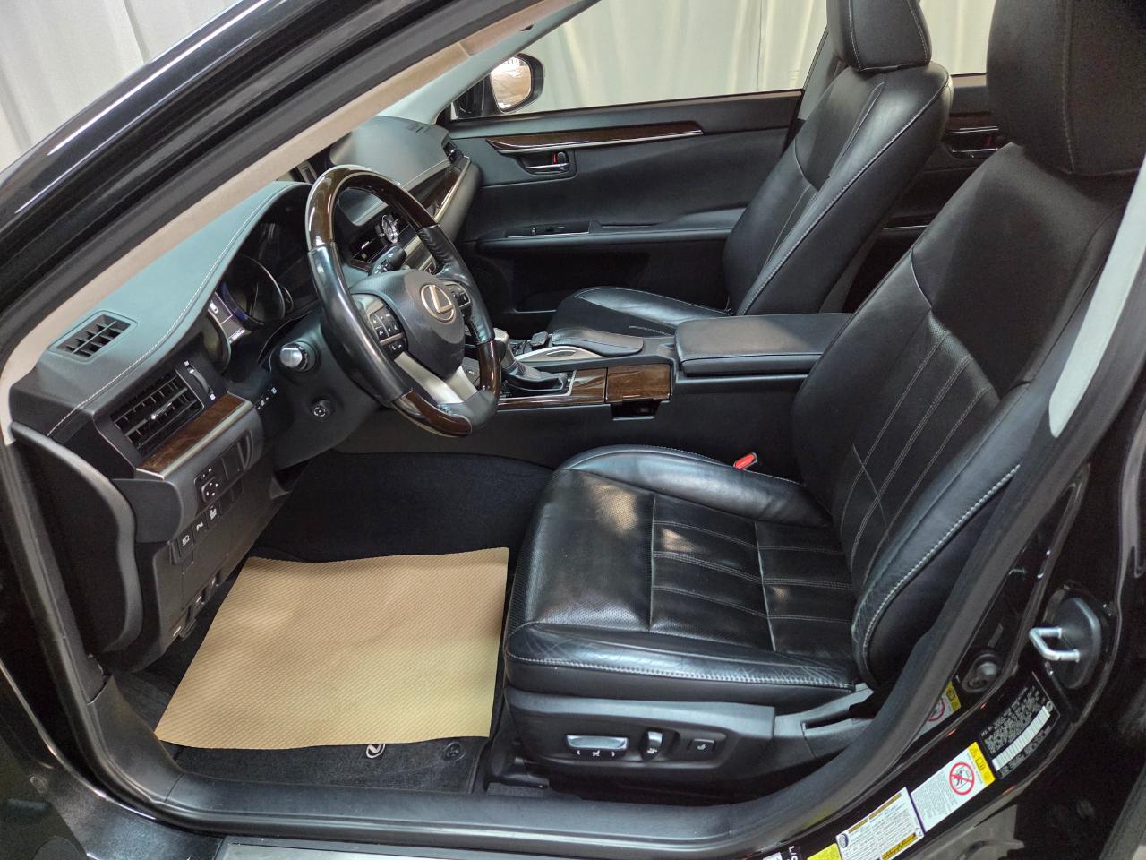 Lexus ES 350 Sedan 2018