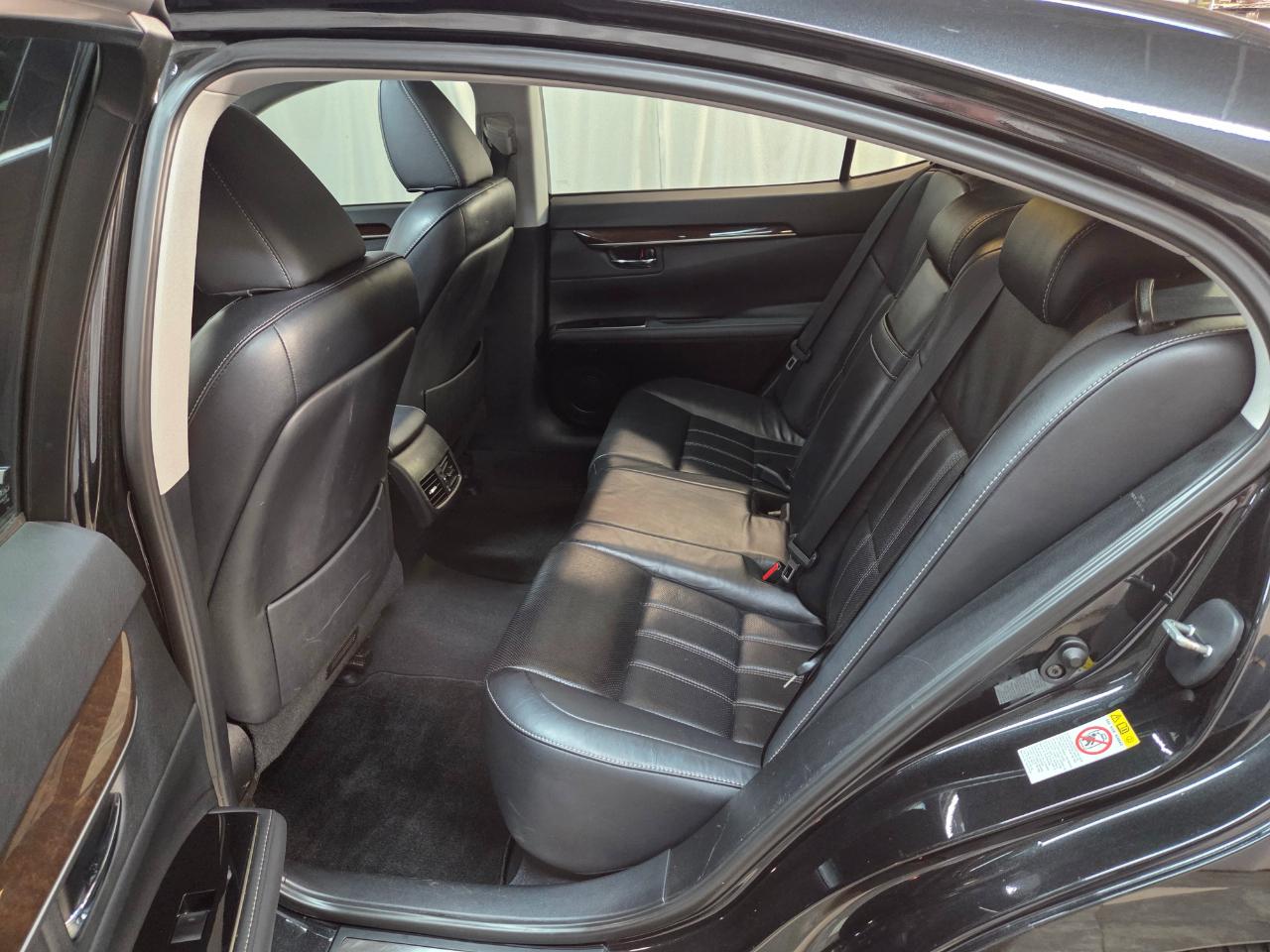 Lexus ES 350 Sedan 2018