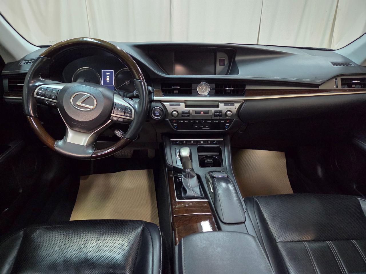 Lexus ES 350 Sedan 2018