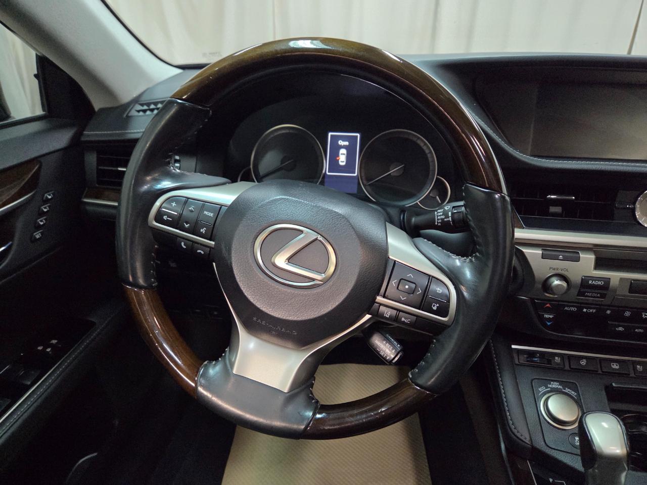 Lexus ES 350 Sedan 2018