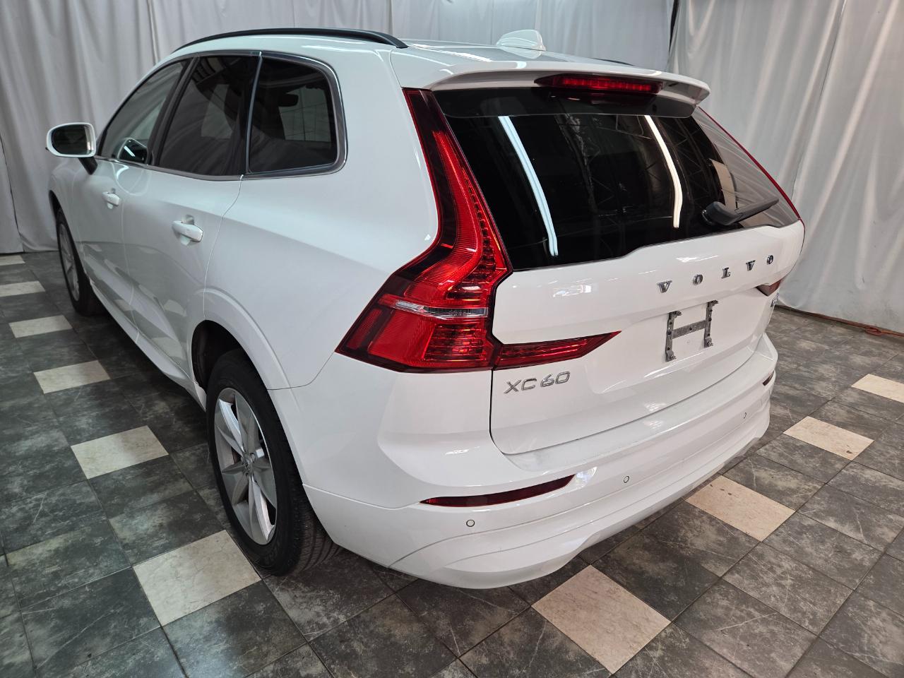 Volvo XC60 T8 Momentum Hybrid AWD 2022