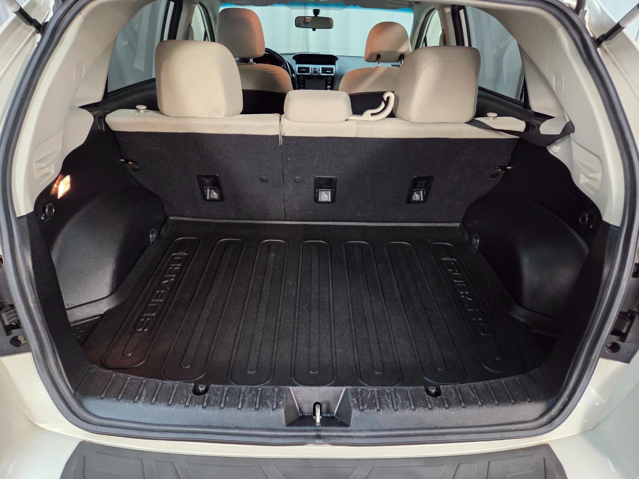 Subaru Crosstrek 2.0i Premium CVT 2016